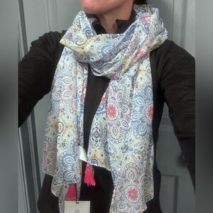 NWT. Mark&Hall sheer paisley scarf. Boho with pink  tassles